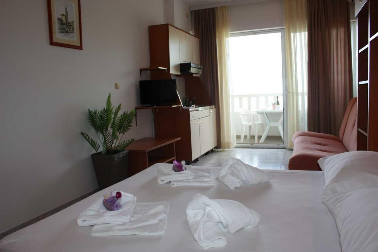 Villa Dvor Apartments Omiš Exteriér fotografie